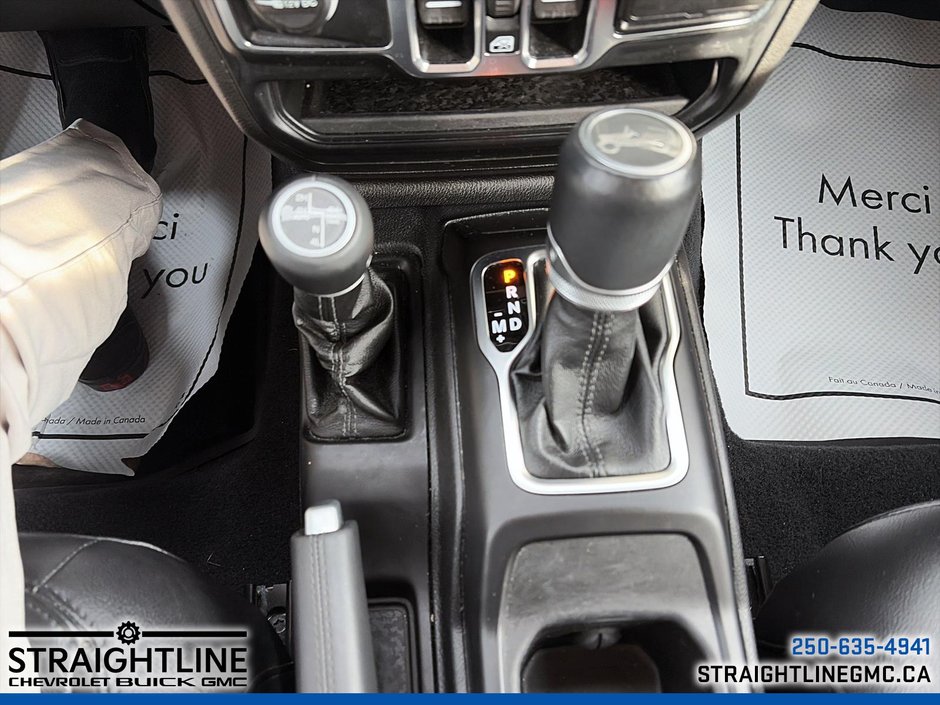 2019 Jeep Wrangler Unlimited Sahara-13