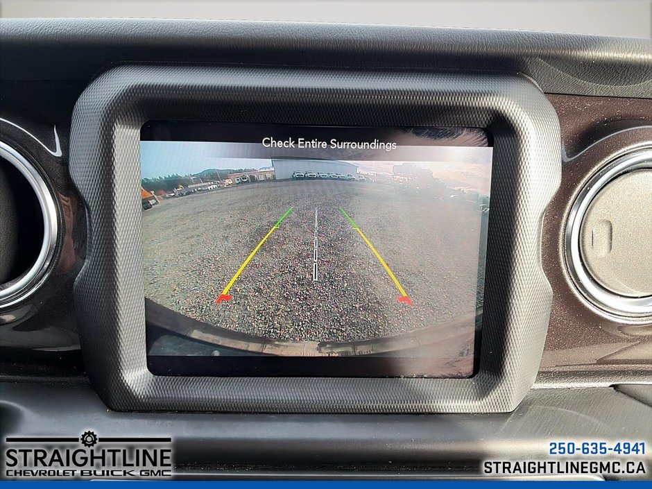 2019 Jeep Wrangler Unlimited Sahara-15