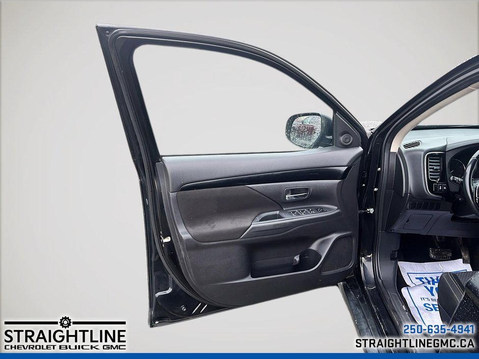 2019 Mitsubishi Outlander ES Touring-9