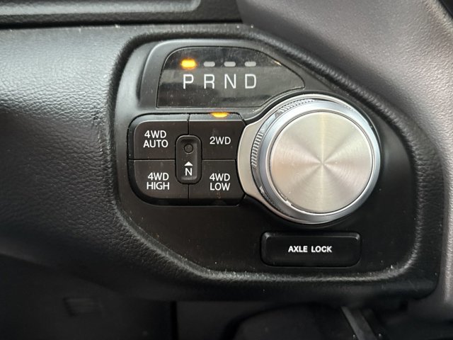 2021 Ram 1500 Laramie-21