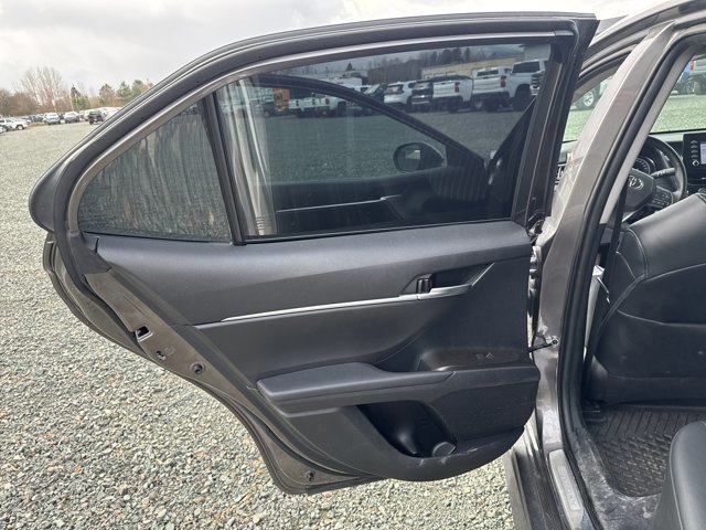 2021 Toyota Camry SE-6