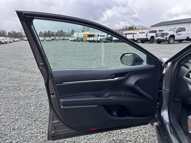 2021 Toyota Camry SE-5