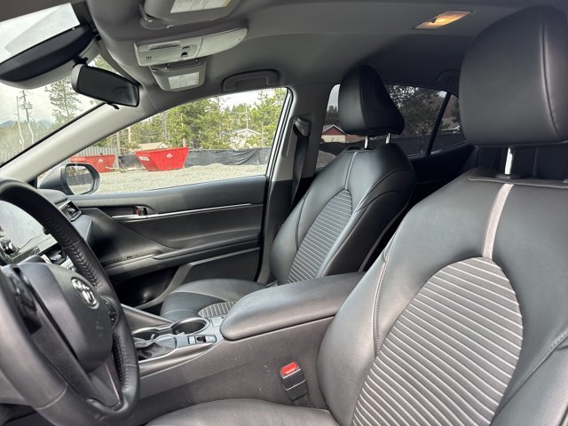 2021 Toyota Camry SE-9