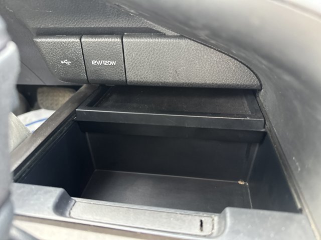 2021 Toyota Camry SE-18