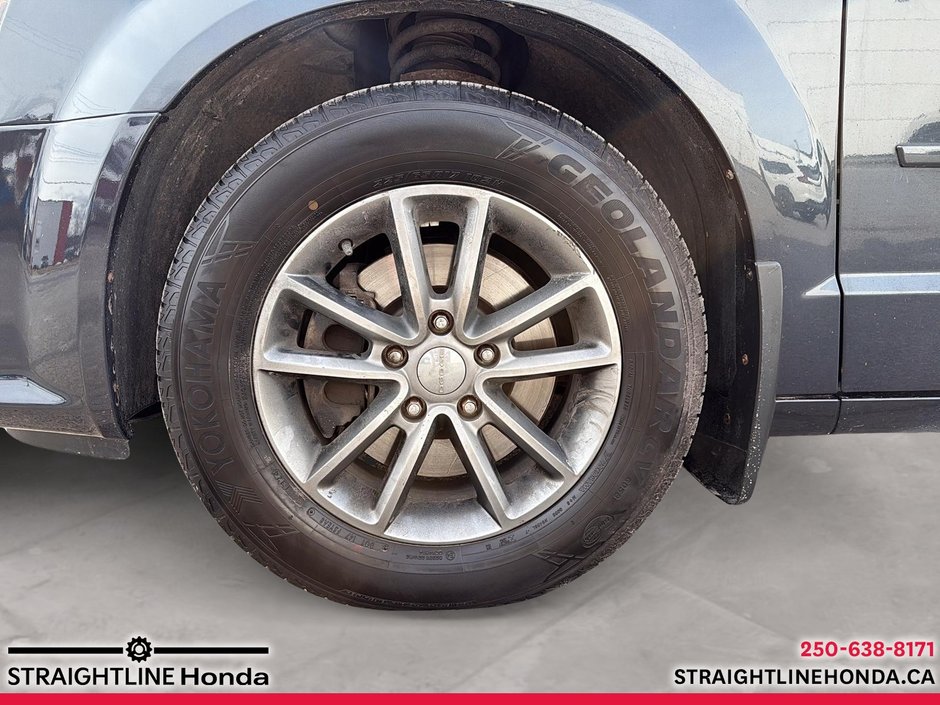 2014 Dodge Grand Caravan R/T-8