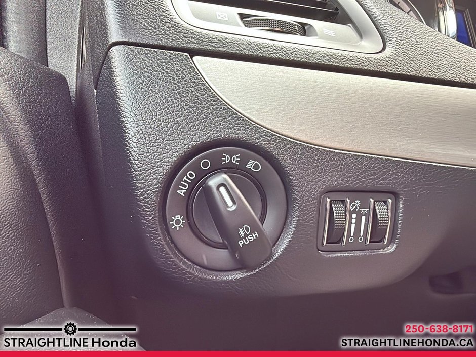 2014 Dodge Grand Caravan R/T-15