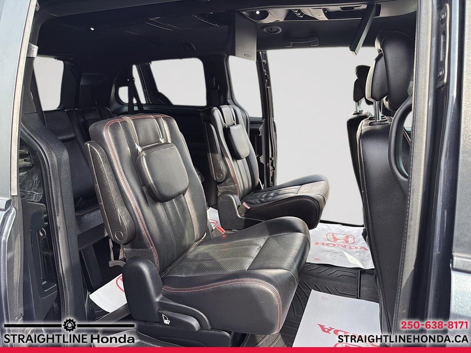 2014 Dodge Grand Caravan R/T-21