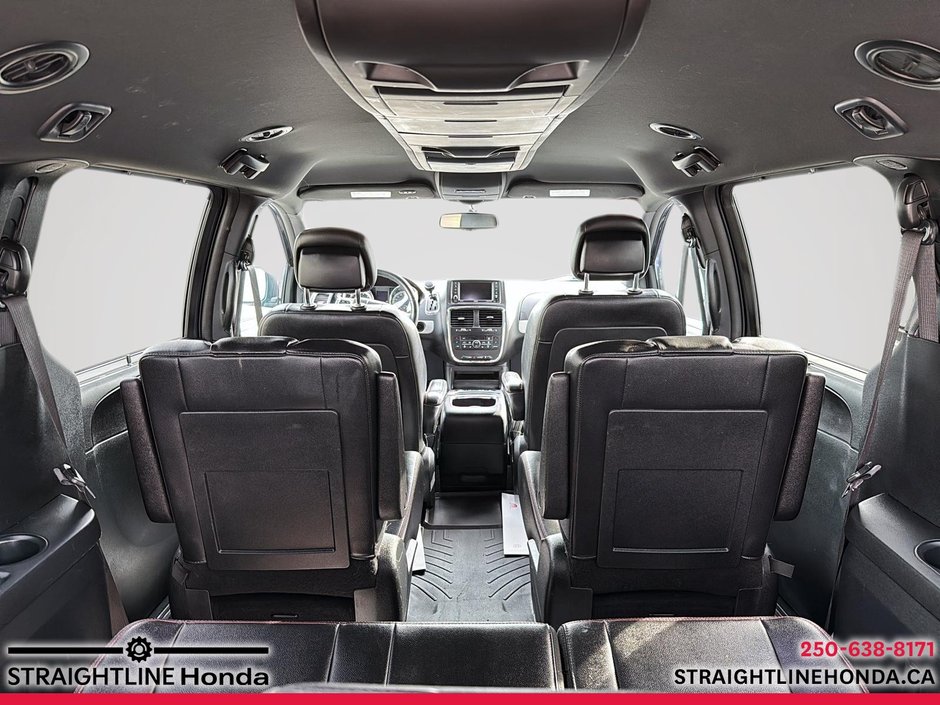 2014 Dodge Grand Caravan R/T-6