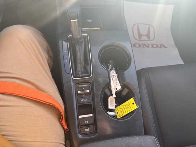 2022 Honda Civic Sedan Touring-16