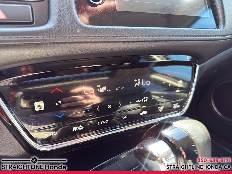 2022 Honda HR-V Touring-17