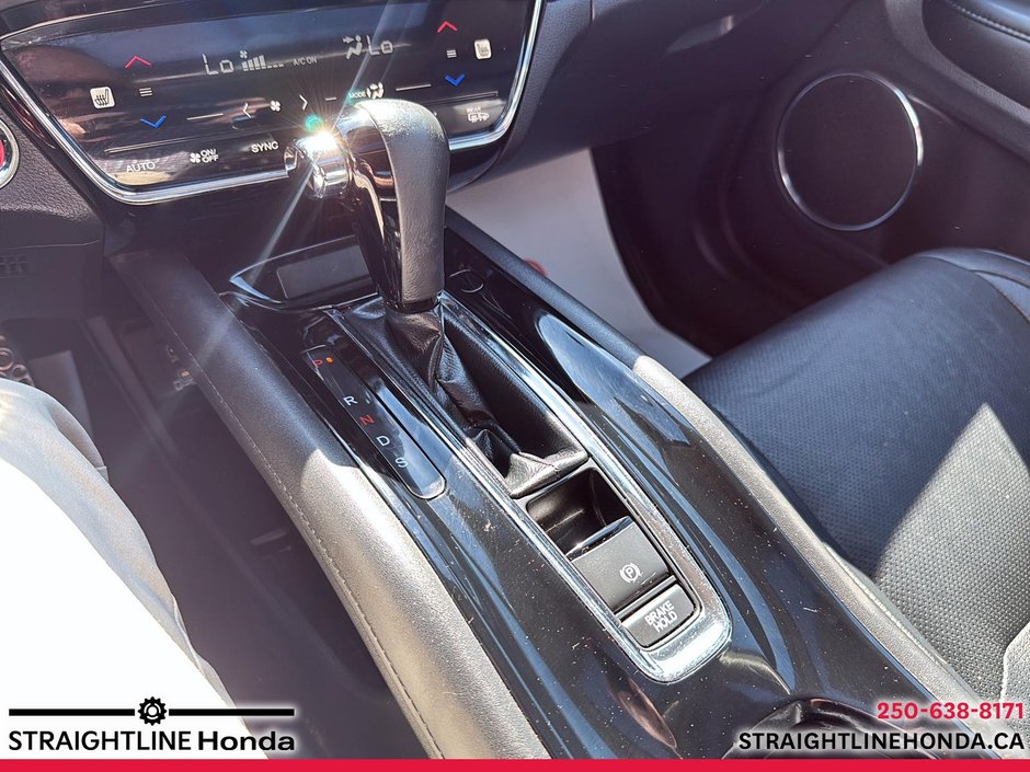 2022 Honda HR-V Touring-13