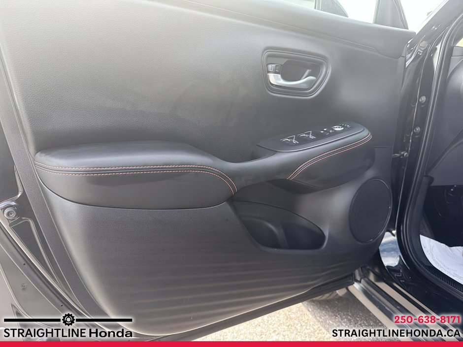 2025 Honda HR-V Sport-9