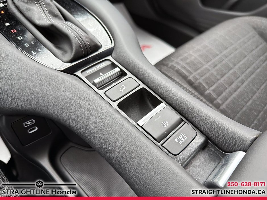 2026 Honda HR-V LX 4WD-17