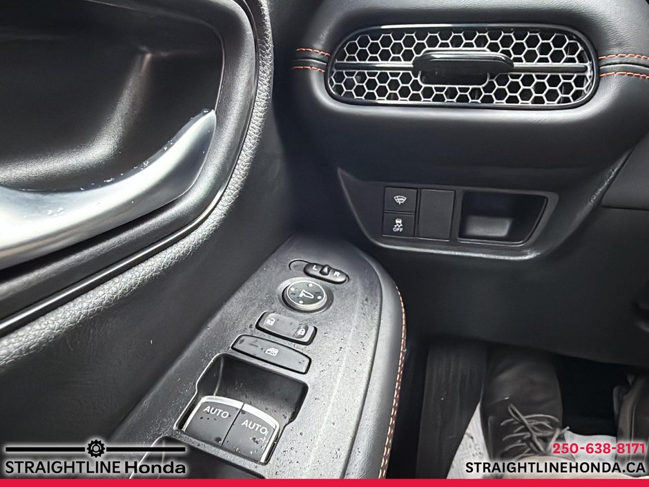 2026 Honda HR-V SPORT-13