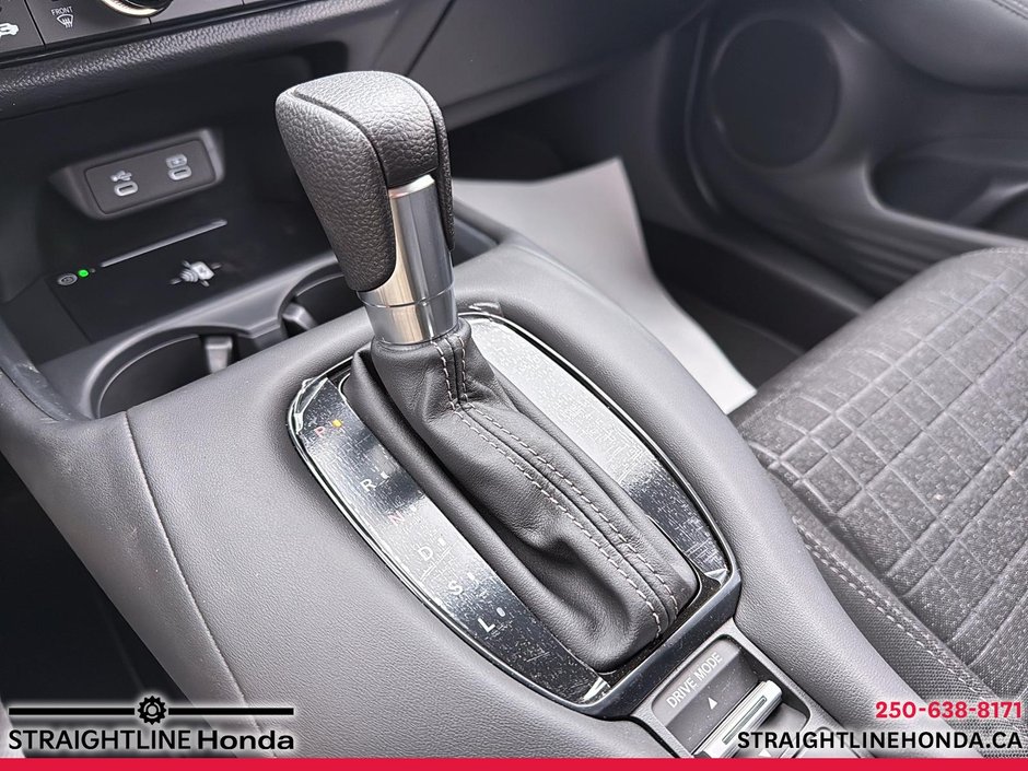 2026 Honda HR-V LX 4WD-12