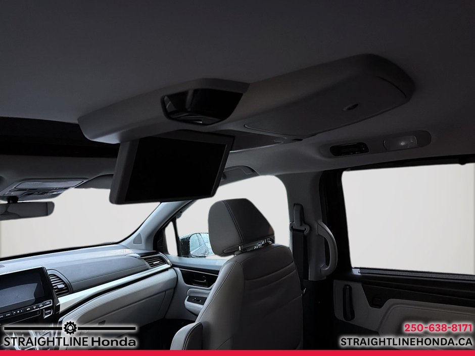 2018 Honda Odyssey Touring-17