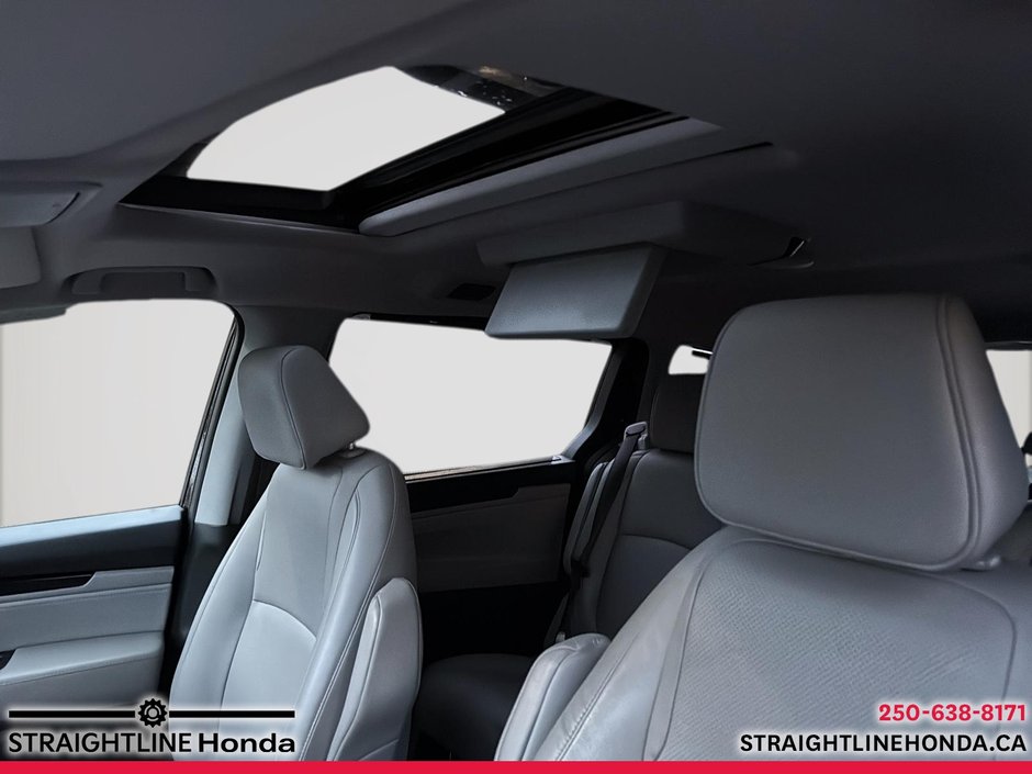 2018 Honda Odyssey Touring-13