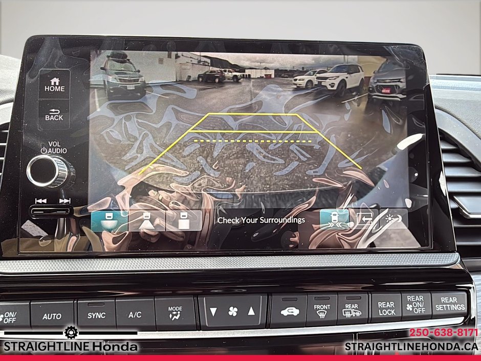 2026 Honda Odyssey Touring-16