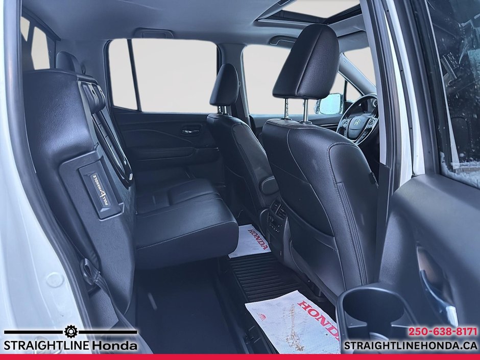 2017 Honda RIDGELINE Touring-19