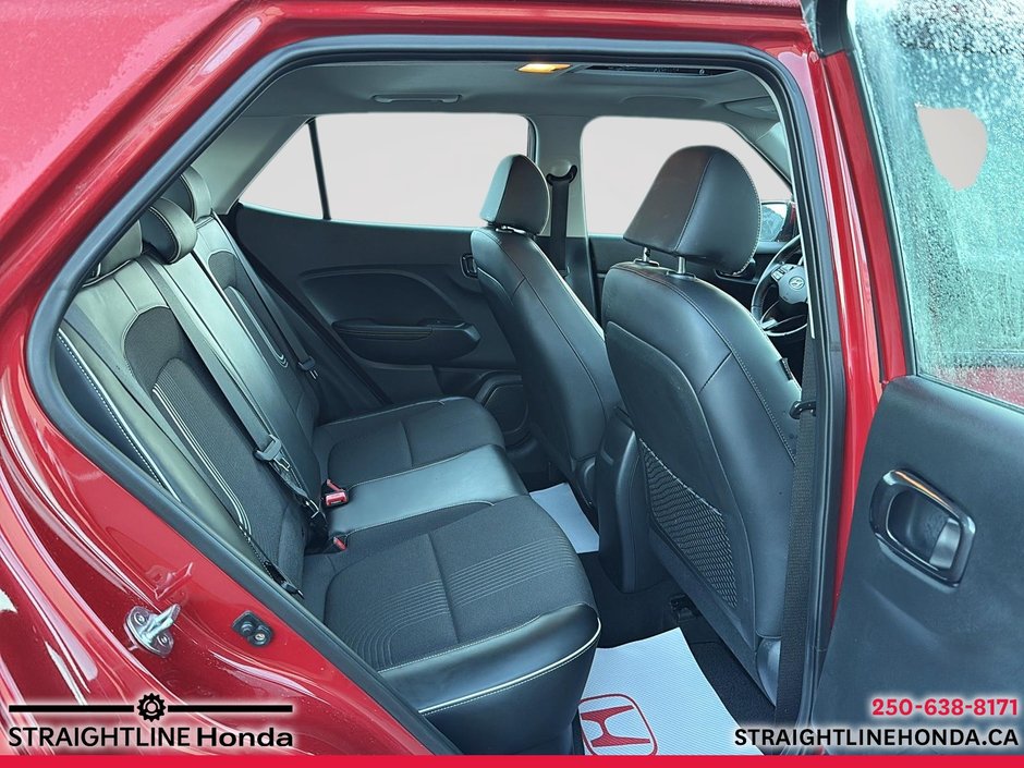 2020 Hyundai Venue Ultimate w/Black Interior-19