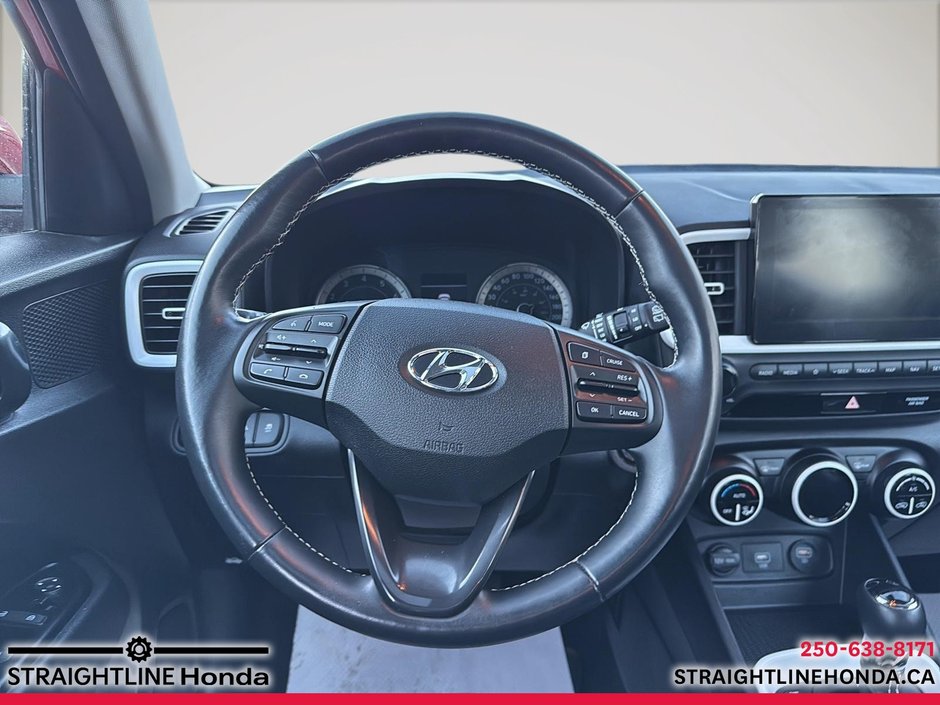 2020 Hyundai Venue Ultimate w/Black Interior-10