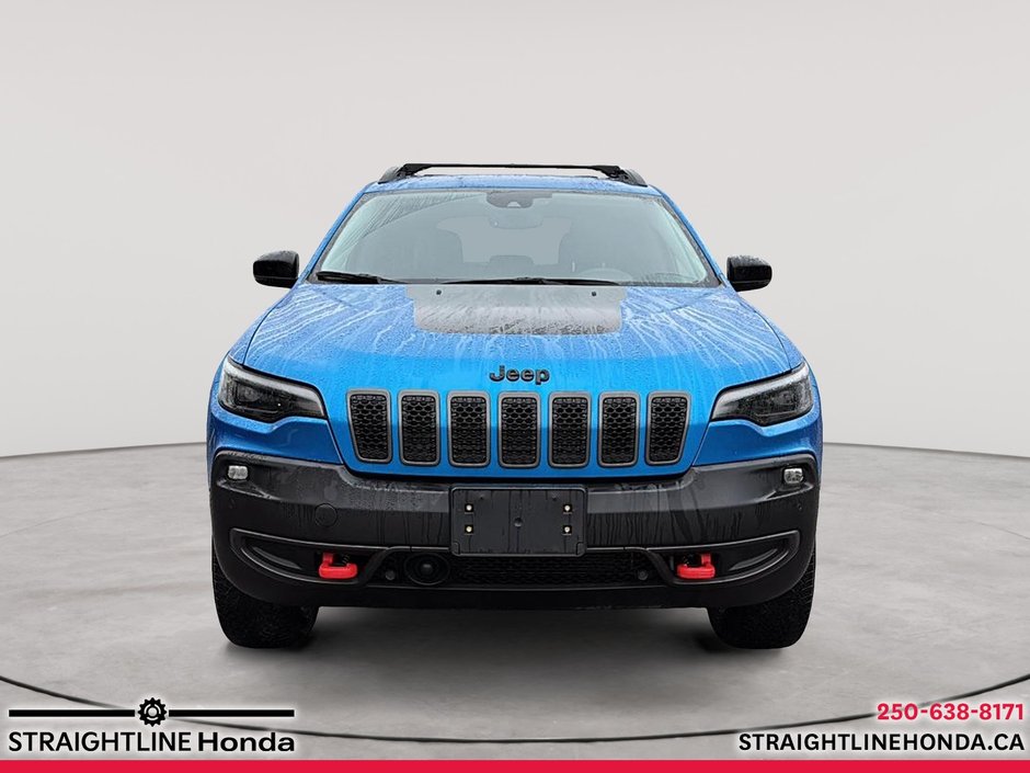 2023 Jeep CHEROKEE Trailhawk-1