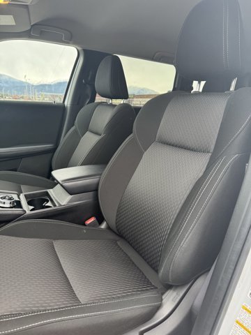 2024 Mitsubishi Outlander ES-10