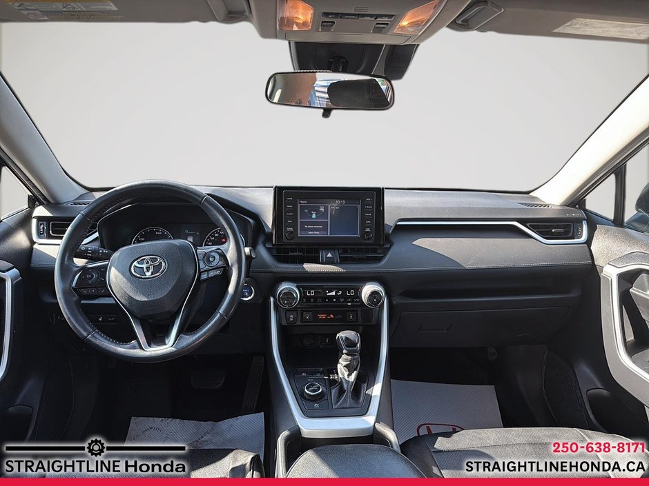 2020 Toyota RAV4 Hybrid XLE-8