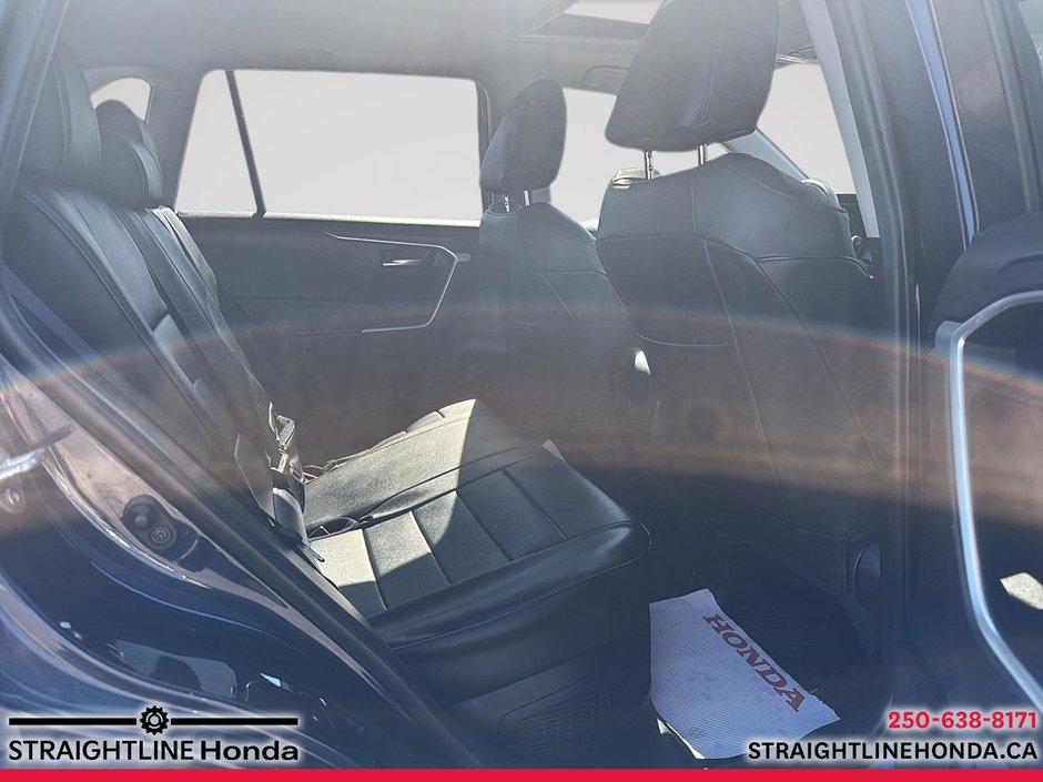 2020 Toyota RAV4 Hybrid XLE-19