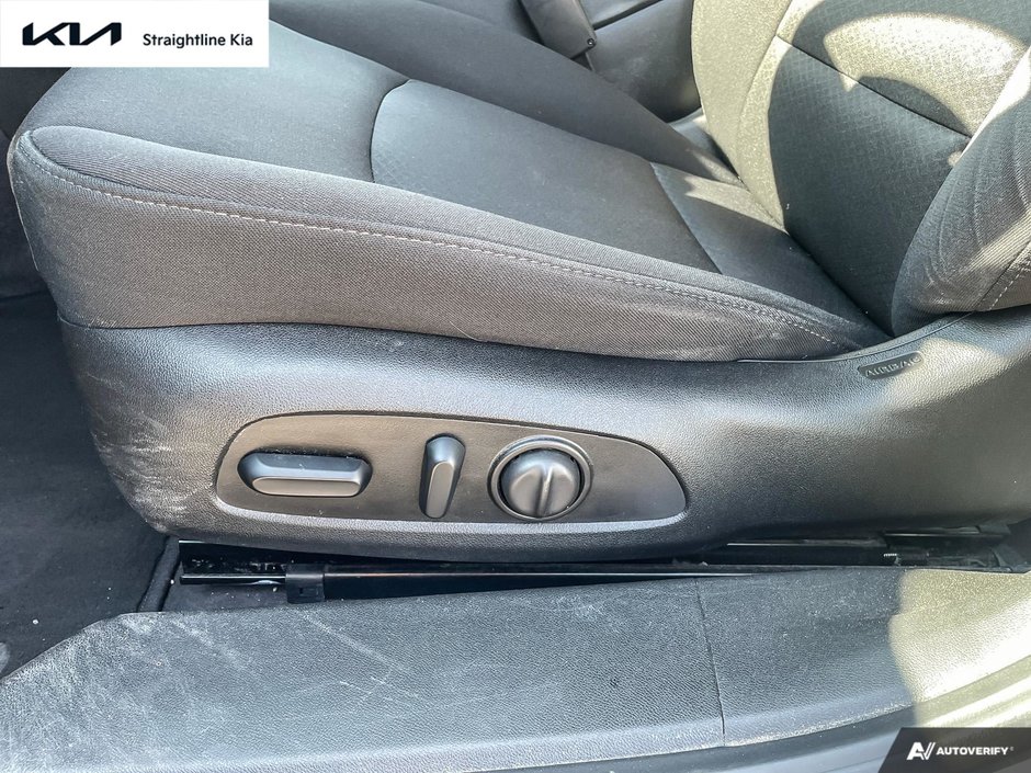 2019 Chevrolet Malibu LT-23