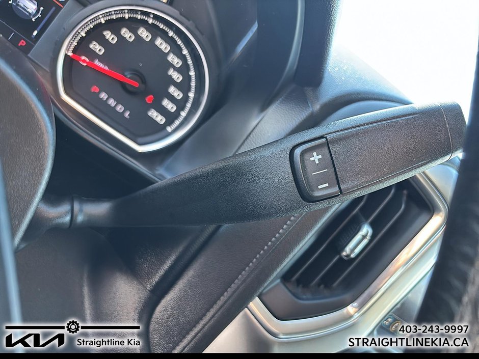 2020 Chevrolet SILVERADO 1500 RST-13