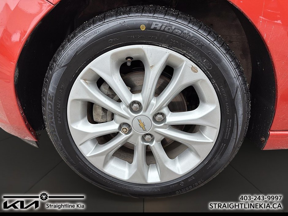 2022 Chevrolet SPARK 1LT-6