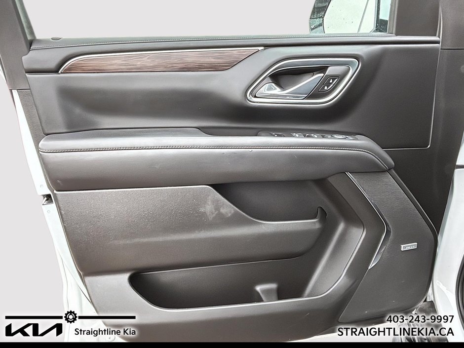 2023 Chevrolet SUBURBAN LT-11