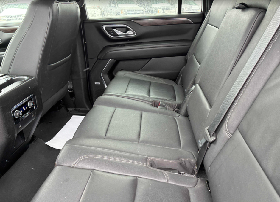 2023 Chevrolet SUBURBAN LT-5