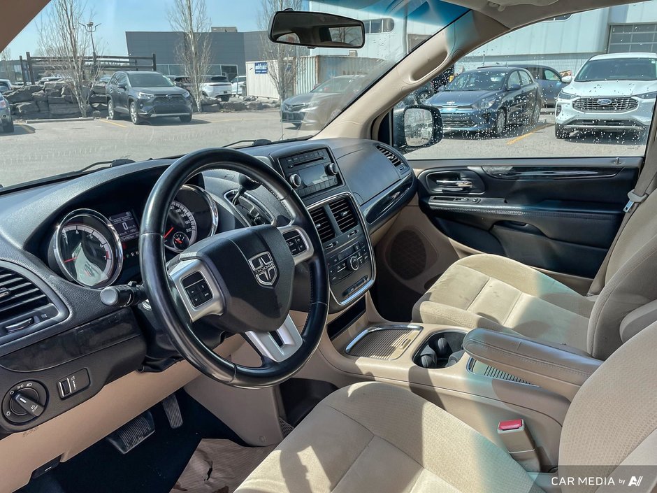 2016 Dodge Grand Caravan CREW-7