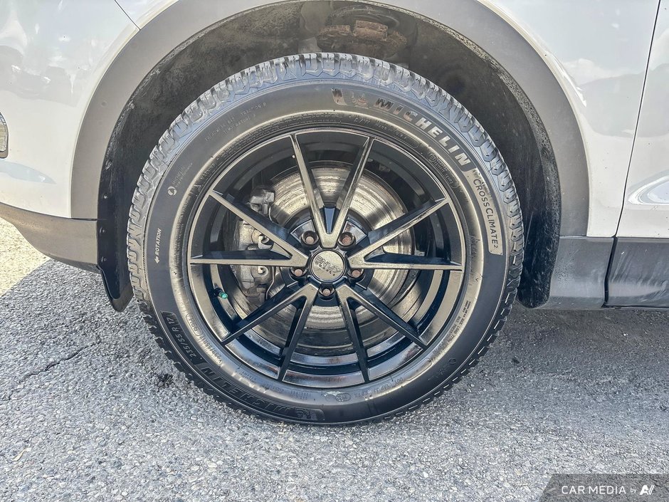 2019 Ford Escape SEL-4