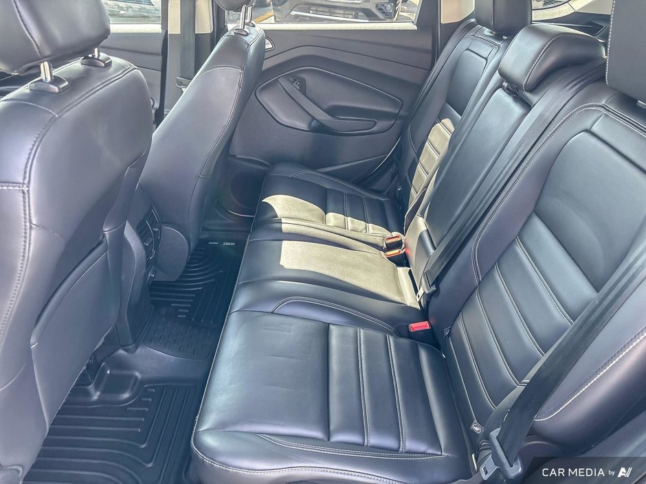 2019 Ford Escape SEL-12