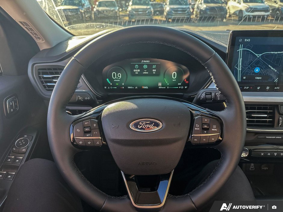 2025 Ford Escape PLATINUM-11