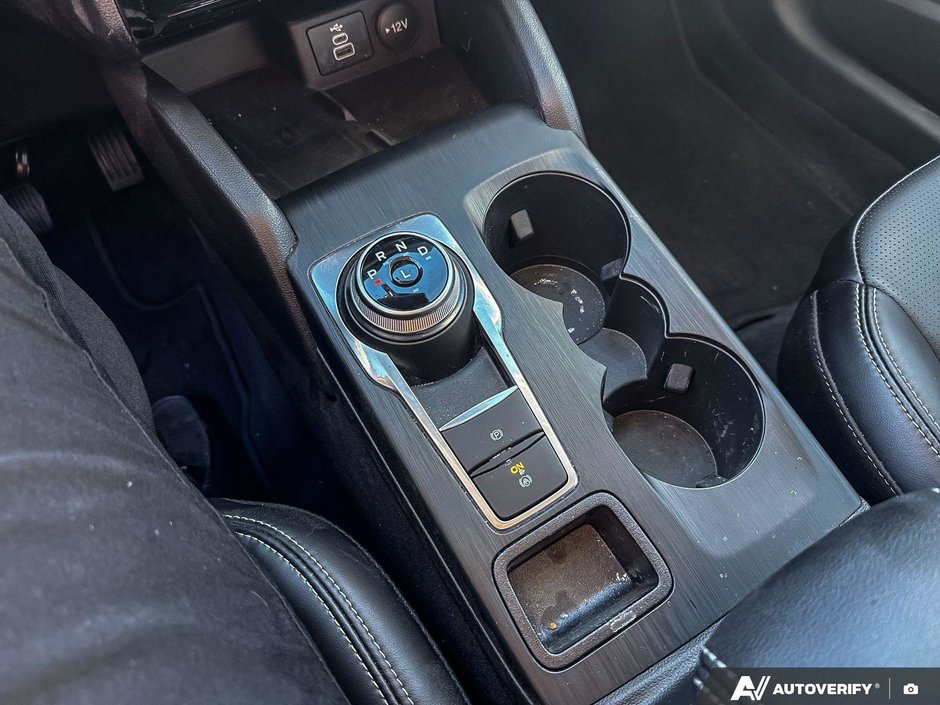 2025 Ford Escape PLATINUM-16