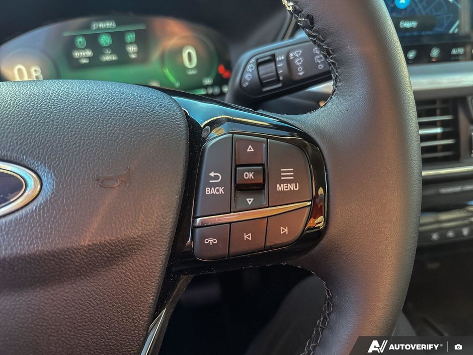 2025 Ford Escape PLATINUM-14