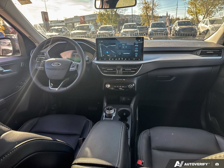 2025 Ford Escape PLATINUM-22