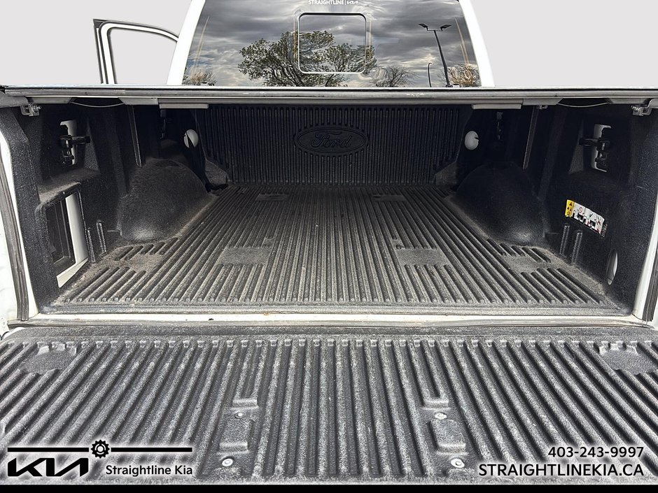 2022 Ford F-150 XL-15
