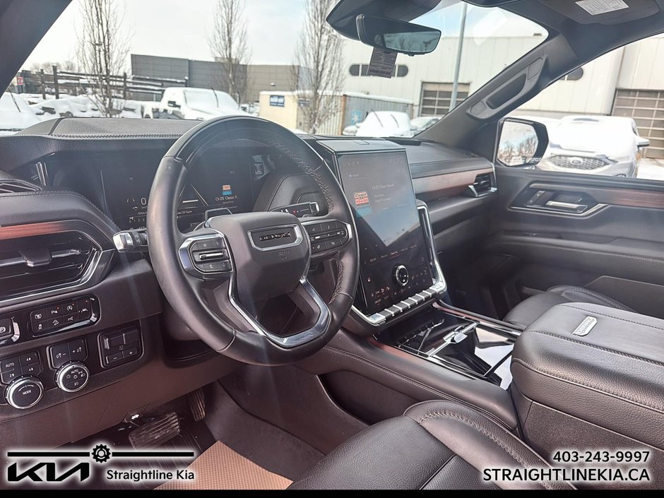 2025 GMC YUKON XL DENALI-8