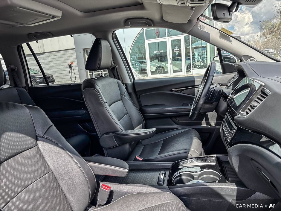 2021 Honda Pilot TOURING 8-PASSENGER-9