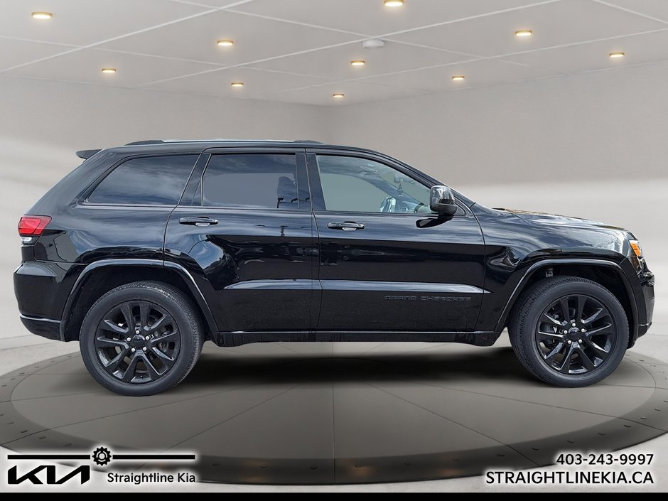 2018 Jeep GRAND CHEROKEE ALTITUDE IV-3
