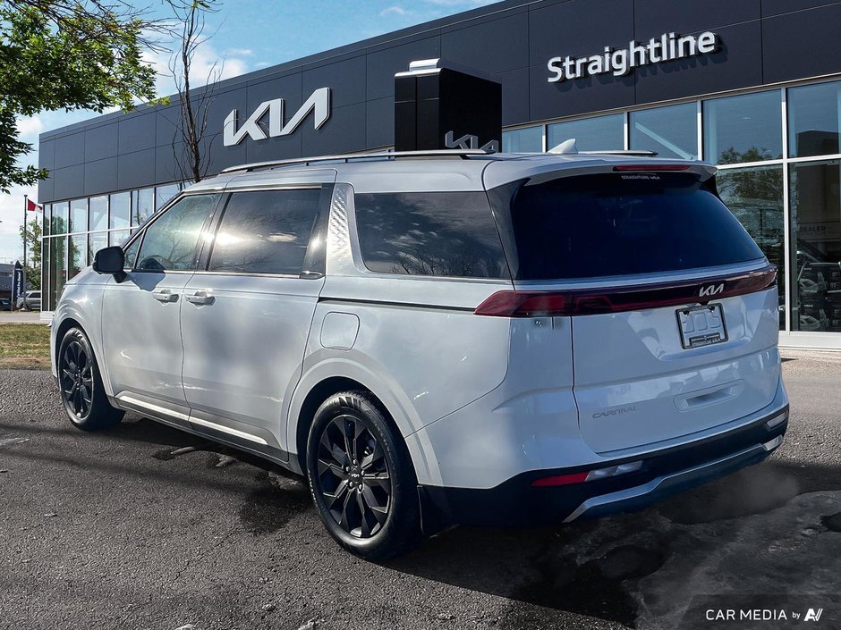 2023 Kia Carnival SX-3