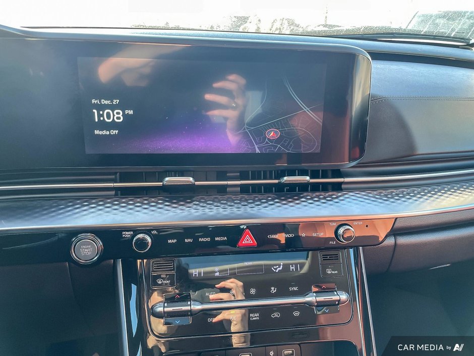 2023 Kia Carnival SX-18