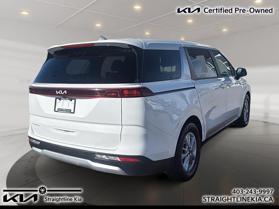 2024 Kia CARNIVAL LX-4
