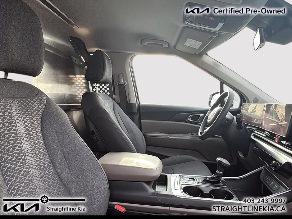 2025 Kia CARNIVAL LX-12