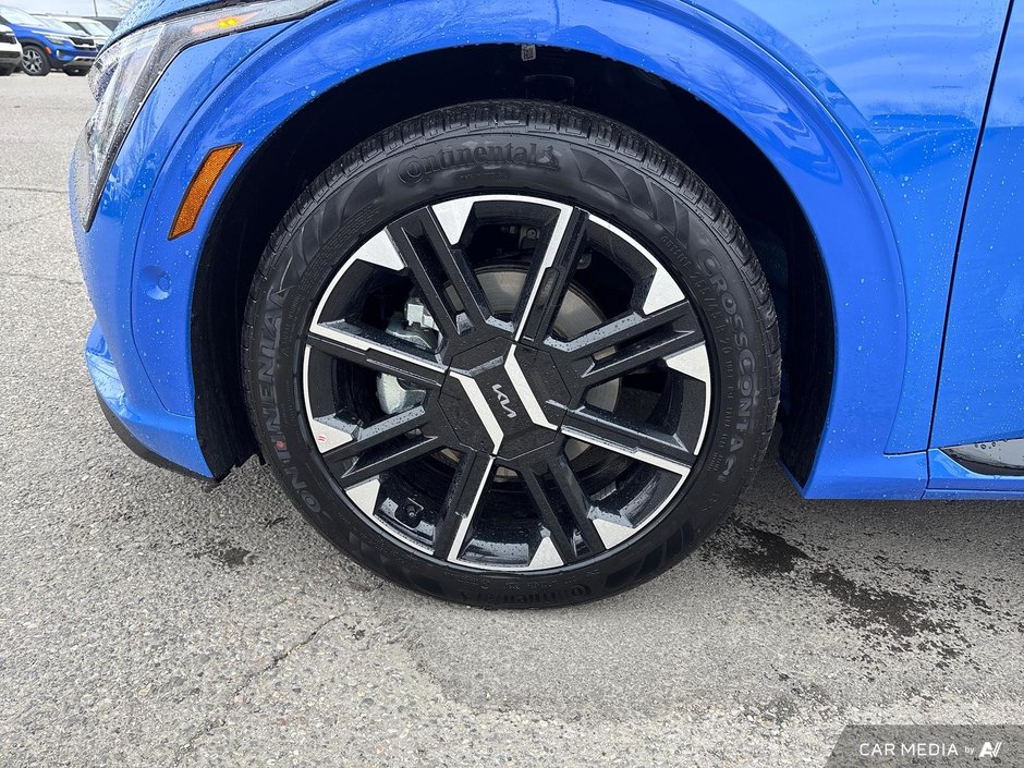 2025 Kia EV6 Land AWD w/ GT-Line Limited Pkg-4